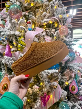 Rowe Slippers - Chestnut